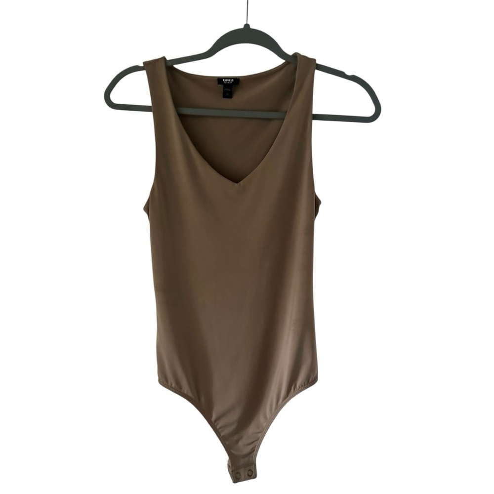 Express Tan Sleeveless Bodysuit  Body Contour Silky V-Neck Size XS